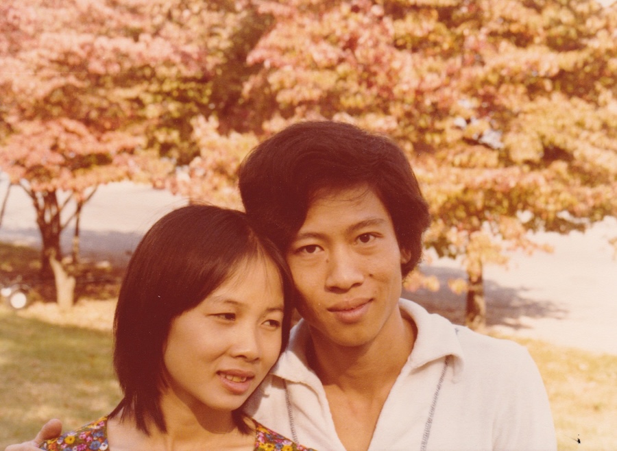 Le's parents Hoàng Thi Hương and Lê Quang Tuyến in Chattanooga, TN, on October 23, 1977 | Photo courtesy Le